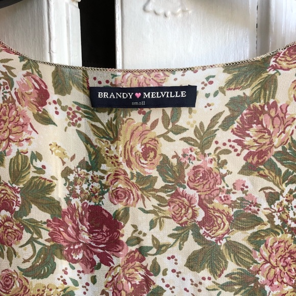 Brandy Melville Kimono - Picture 2 of 4